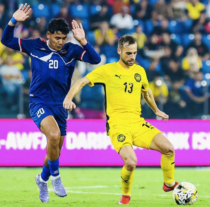 Tiền vệ Hector Hevel sẽ có bến đỗ mới sau trận gặp ĐT Việt Nam